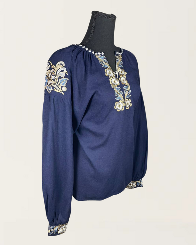 Blue blouse with flowers
