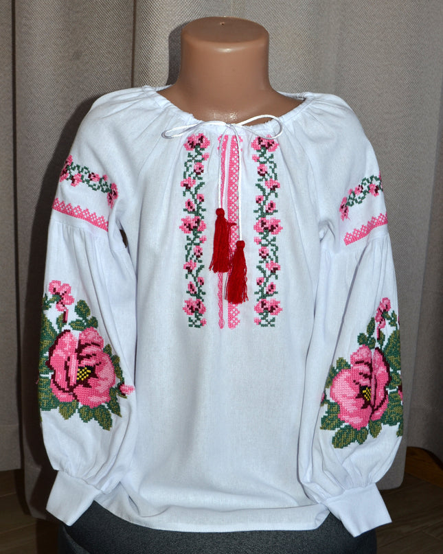 "Khmelnychanka" white blouse with pink flowers